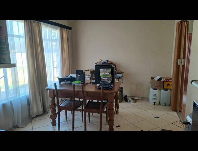 5 BEDROOM HOUSE FOR SALE IN VANDERBIJLPARK SW 1